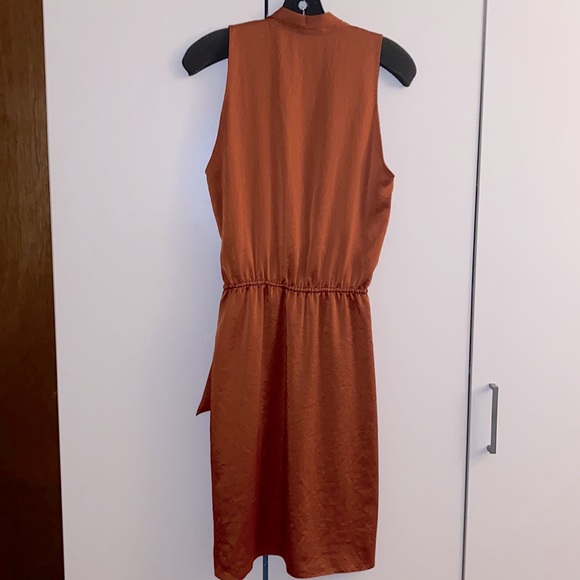 Elie Tahari Illusion Wrap Dress - Picture 3 of 7